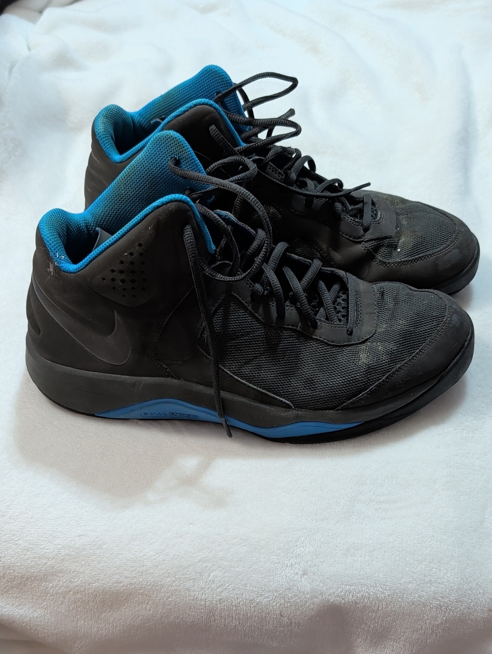Nike Zoom Crusader Basketball Shoe Size 11
